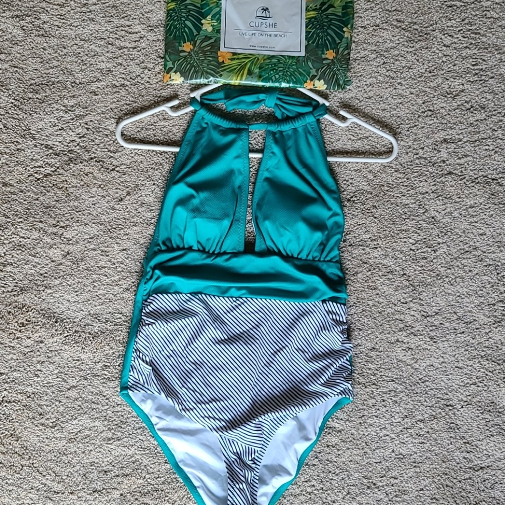 NWT one piece swimsuit